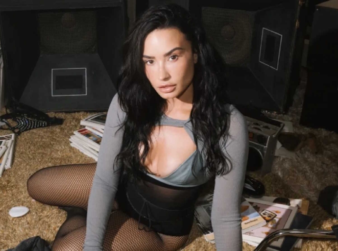 “ Here All Night ”,  novo single do próximo álbum de Demi Lovato, já chega com clipe